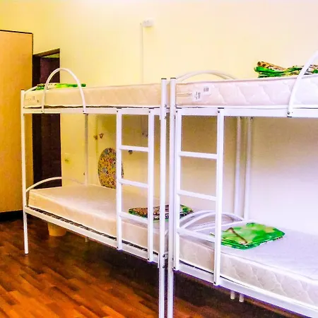 Hostel Na Kanatnoy - 1
